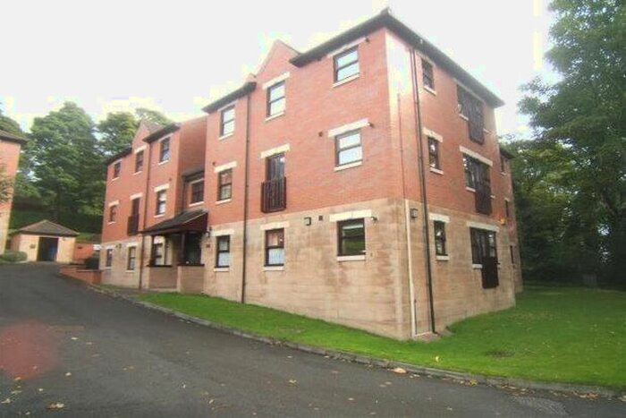 2 Bedroom Flat To Rent In Cliff Villa Court, Wakefield, WF1