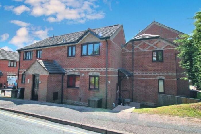 1 Bedroom Flat To Rent In Willow Walk, Exeter, EX4