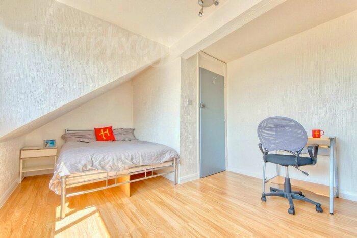 5 Bedroom Terraced House To Rent In Bed Student Home - Regency Place, CT1