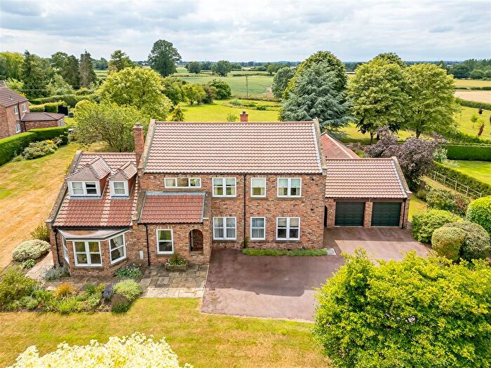 4 Bedroom Detached House For Sale In Main Street, Holtby, York, YO19