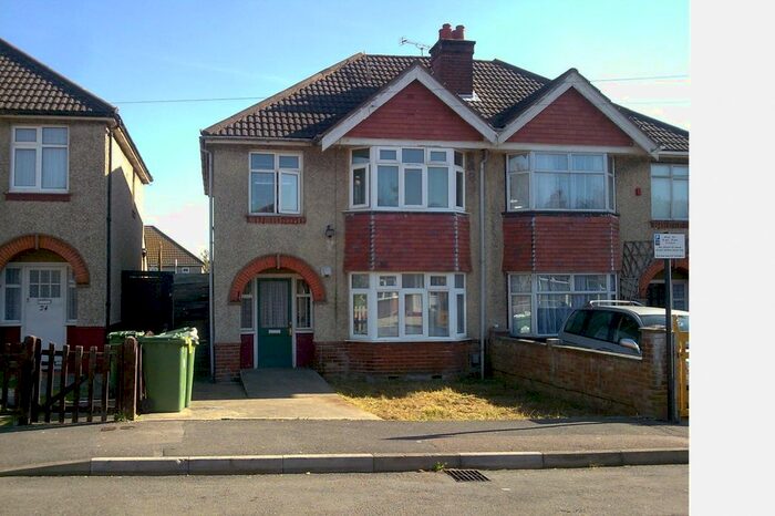 4 Bedroom Property To Rent In Pansy Road, Bassett, Southampton SO16