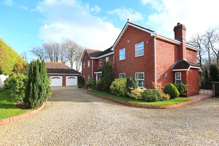 5 Bedroom Detached House For Sale In Elburton, Plymouth, PL9