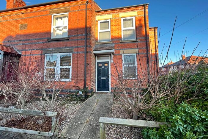 2 Bedroom Flat To Rent In Montague Street, Beeston, NG9