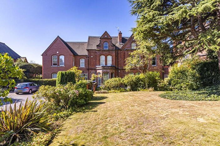 2 Bedroom Apartment For Sale In Lenton Avenue, Arlington House, NG7