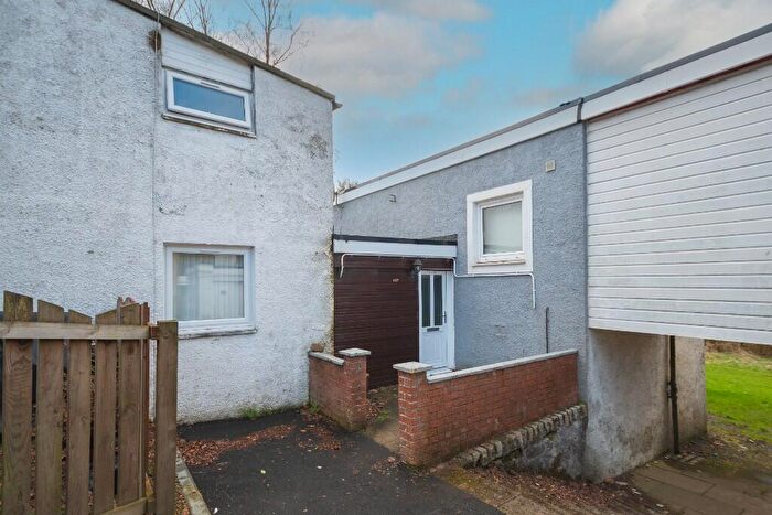2 Bedroom End Of Terrace House For Sale In F Braeface Road, Glasgow, G67