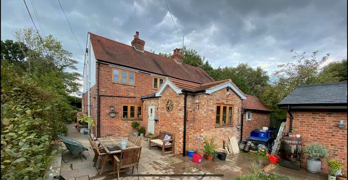 2 Bedroom Property For Sale In Biddenden, Ashford, TN27