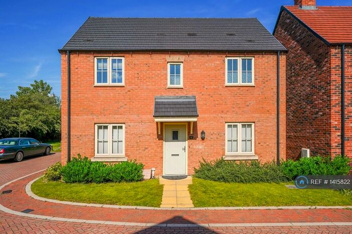 4 Bedroom Detached House To Rent In Flanders Close, Bicester, OX26