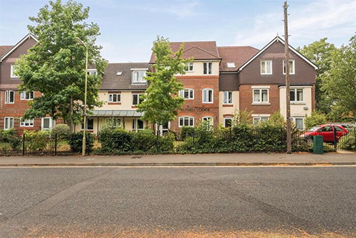 1 Bedroom Retirement Property For Sale In Russell Lodge, Fleet, Hampshire, GU51