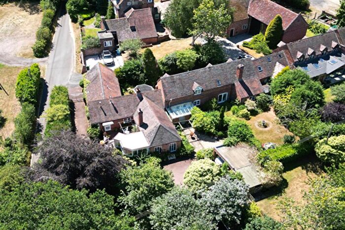 5 Bedroom Semi-Detached House For Sale In Greensforge Lane, Stourbridge, DY7