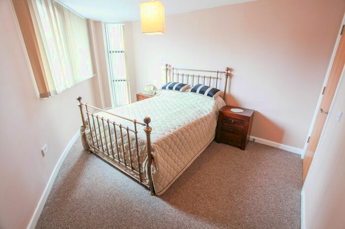 2 Bedroom Flat To Rent In Cornhill, Liverpool, L1