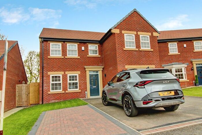 4 Bedroom Detached House For Sale In Bishops Wood Way, Barnsley, S70