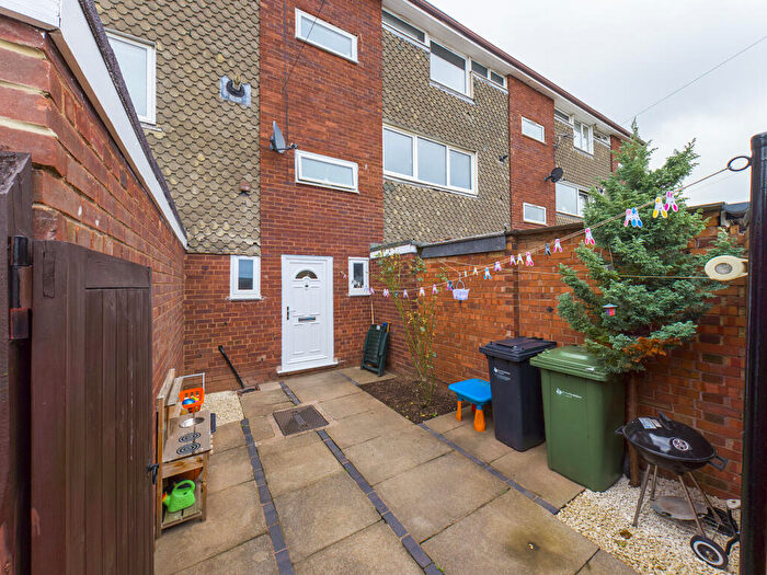 3 Bedroom Terraced House For Sale In College Green, Hereford, HR1