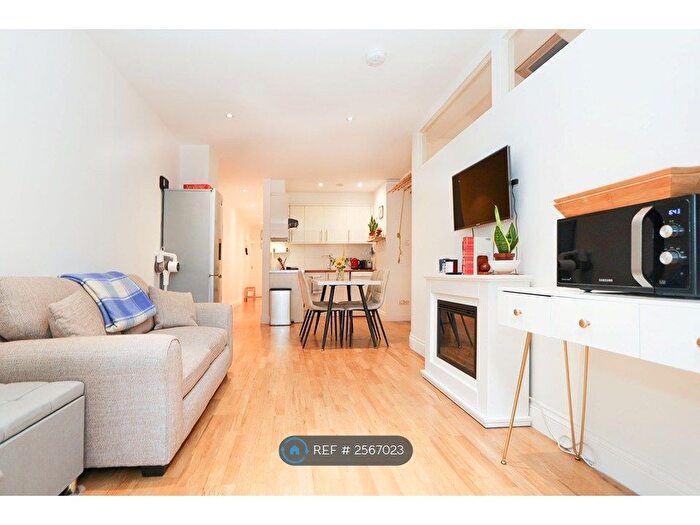 1 Bedroom Flat To Rent In Finborough Road, London, SW10