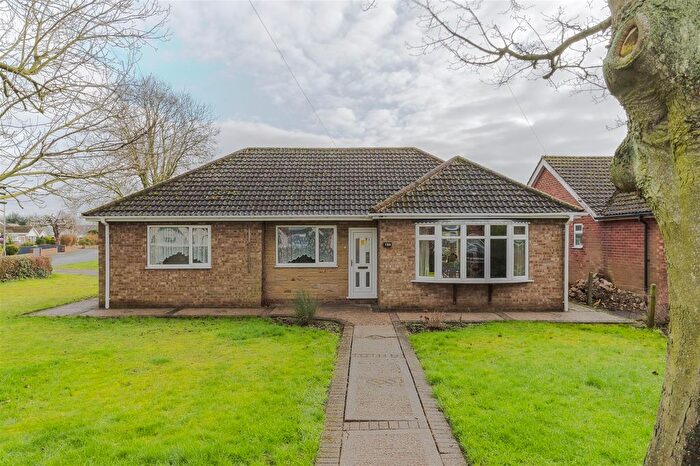 3 Bedroom Detached Bungalow For Sale In Tee Lane, Burton-Upon-Stather, DN15