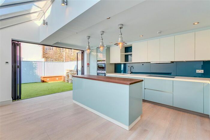 5 Bedroom Terraced House To Rent In Musard Road, London, W6