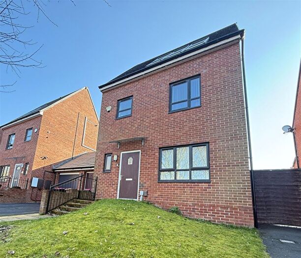 4 Bedroom Detached House For Sale In Harrison Street, Salford, M7
