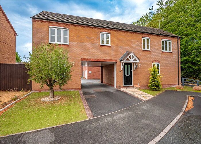 2 Bedroom Flat For Sale In Iron Way, Bromsgrove, Worcestershire, B60