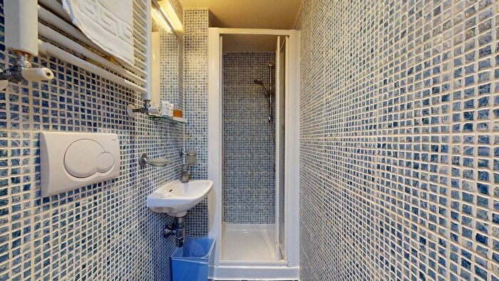 Studio To Rent In Cartwright Gardens, Bloomsbury, WC1H