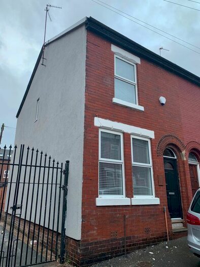 4 Bedroom End Of Terrace House To Rent In Daresbury Street, Manchester, M8