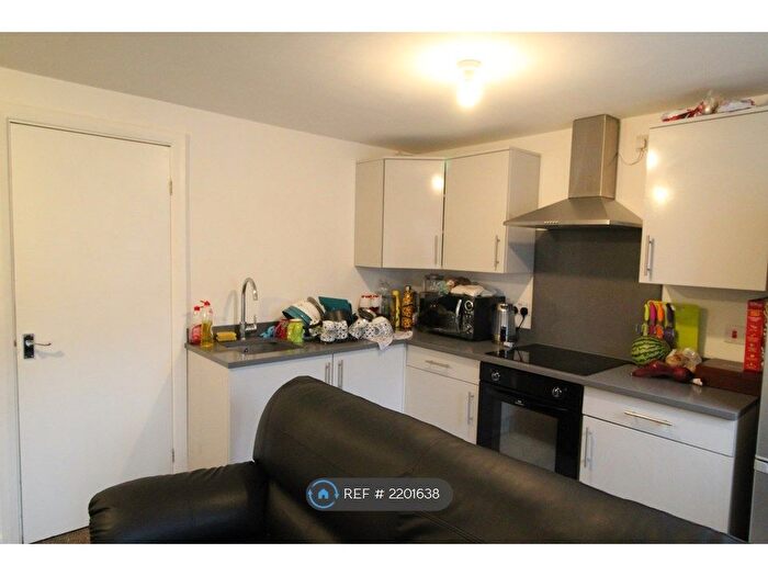 2 Bedroom Flat To Rent In The Pinxton, Derby, DE22