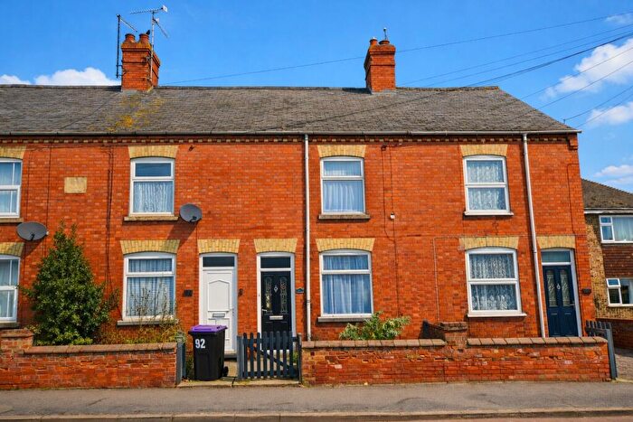 2 Bedroom Terraced House To Rent In West Street, Bourne, PE10