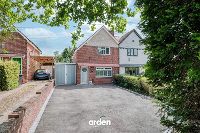 2 Bedroom Semi-Detached House For Sale In Birmingham Road, Lickey End, B61