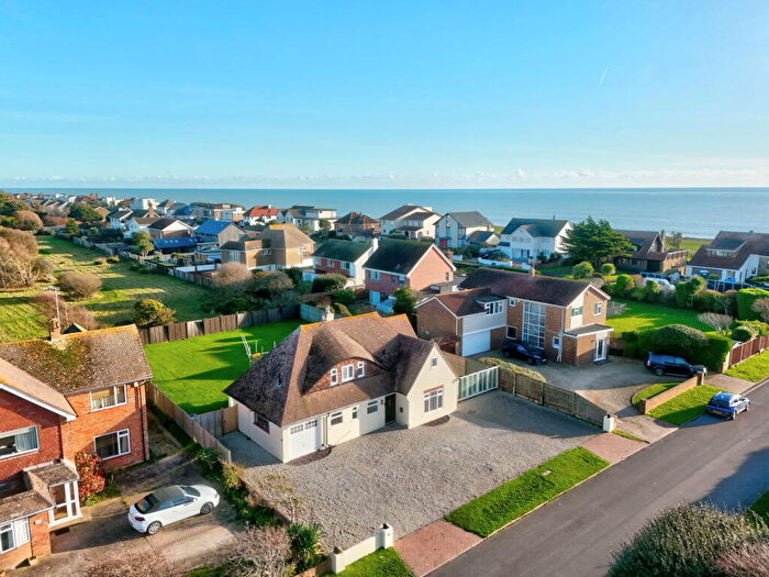 3 Bedroom Detached House For Sale In Golden Avenue, East Preston, West Sussex, BN16