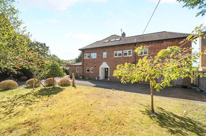 5 Bedroom Detached House For Sale In Bramshott, Liphook, Hampshire, GU30