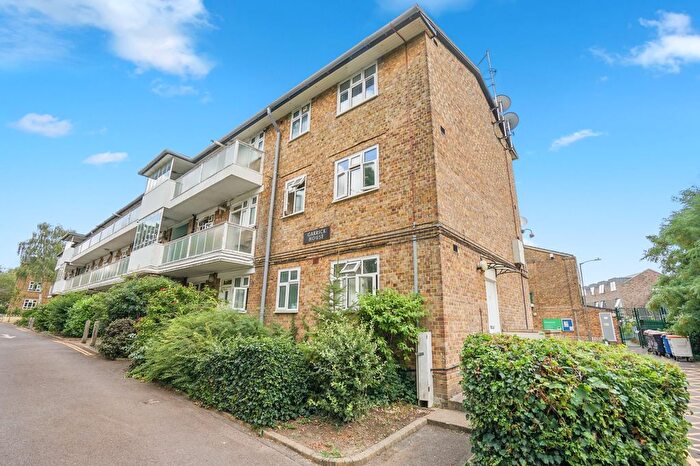 1 Bedroom Flat For Sale In Fayland Avenue, Garrick House Fayland Avenue, SW16