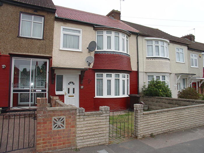3 Bedroom Terraced House To Rent In Jackson Avenue, Rochester, ME1