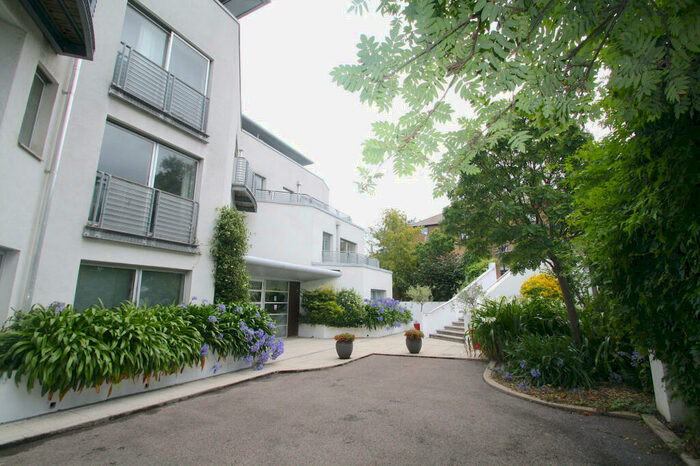 1 Bedroom Apartment To Rent In Cityview, Lansdowne Lane, London, SE7