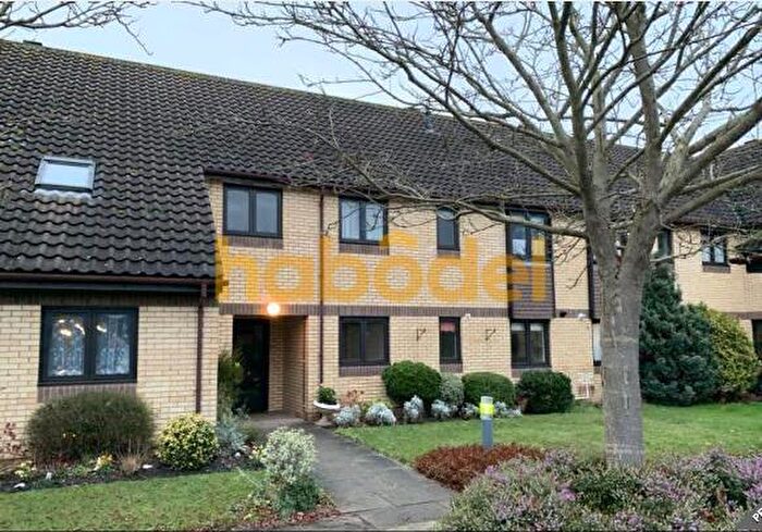 2 Bedroom Flat To Rent In The Paddocks, Martlesham Heath, Ipswich, IP5