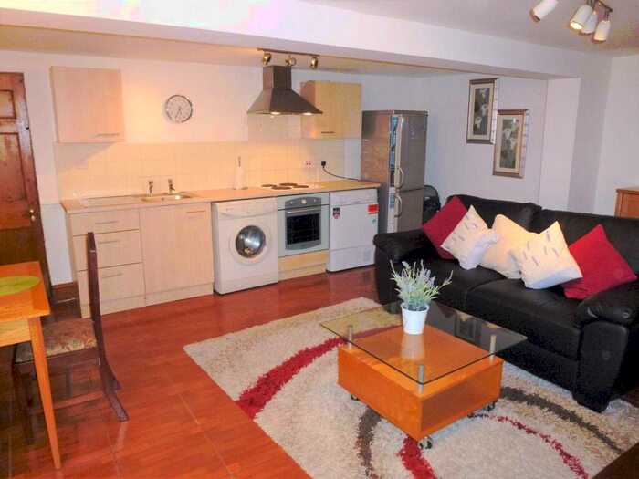 2 Bedroom Apartment To Rent In St Marys Road, Leamington Spa, CV31