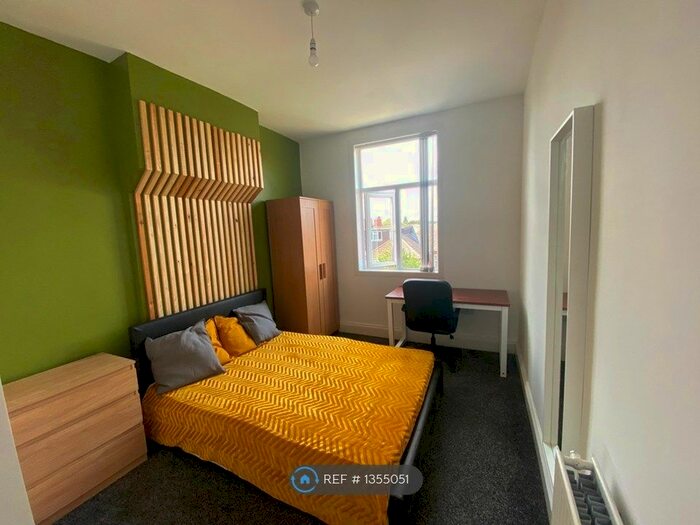 5 Bedroom Terraced House To Rent In Minster Road, Coventry, CV1