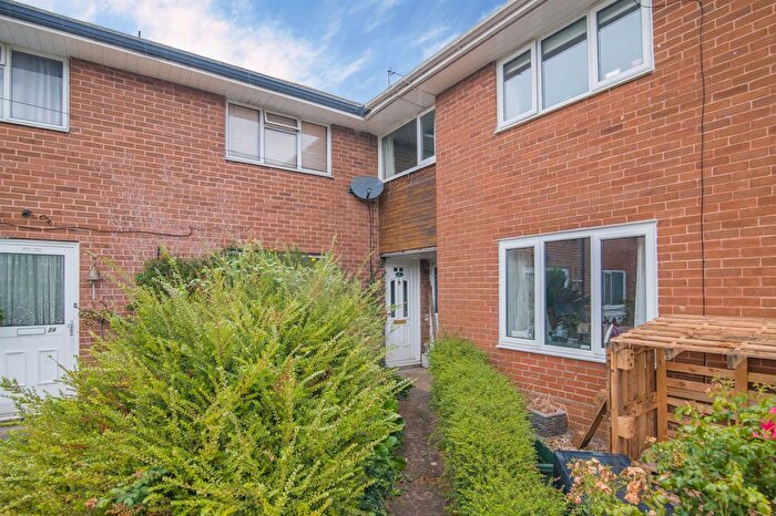 4 Bedroom Terraced House For Sale In Brook Estate, Monmouth, Monmouthshire, NP25