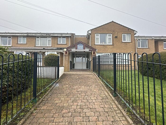 1 Bedroom Flat For Sale In Weaversbrook, Cumberland Close, Halifax, HX2