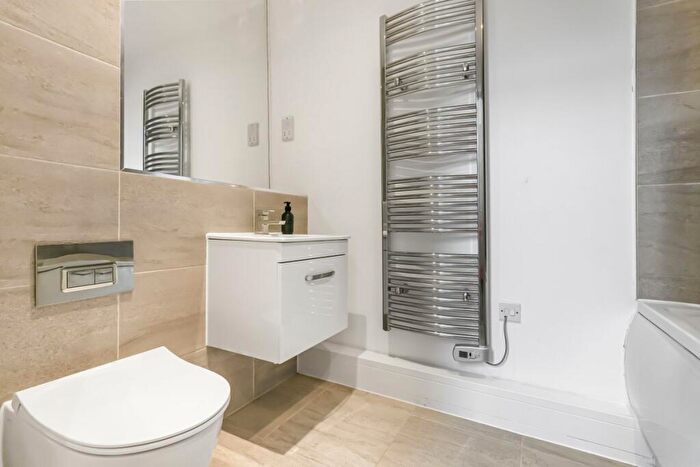 1 Bedroom Maisonette To Rent In Norwich Avenue West, Bournemouth, BH2