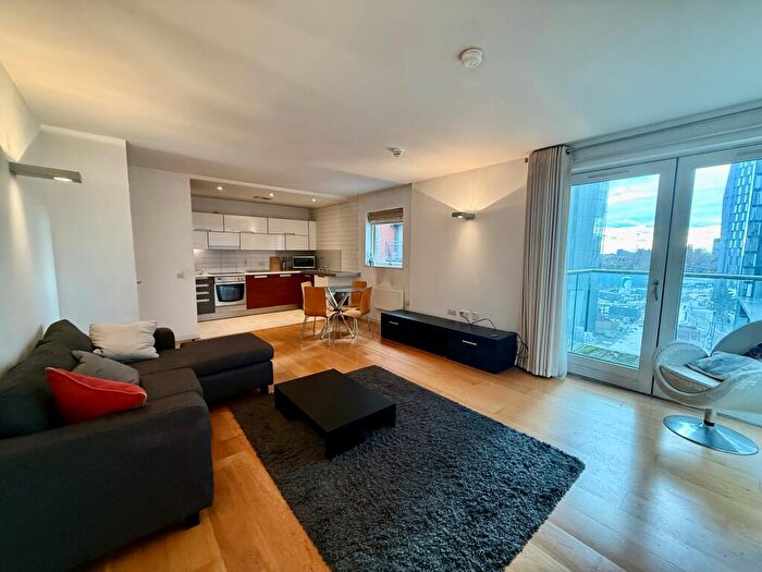 2 Bedroom Apartment To Rent In Lumiere Building, City Centre, M15