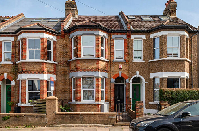 3 Bedroom Terraced House For Sale In Bourne Road, Bromley, BR2