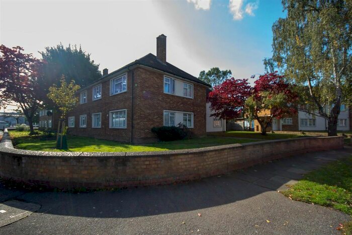 2 Bedroom Flat To Rent In Diamond Road, Ruislip, HA4