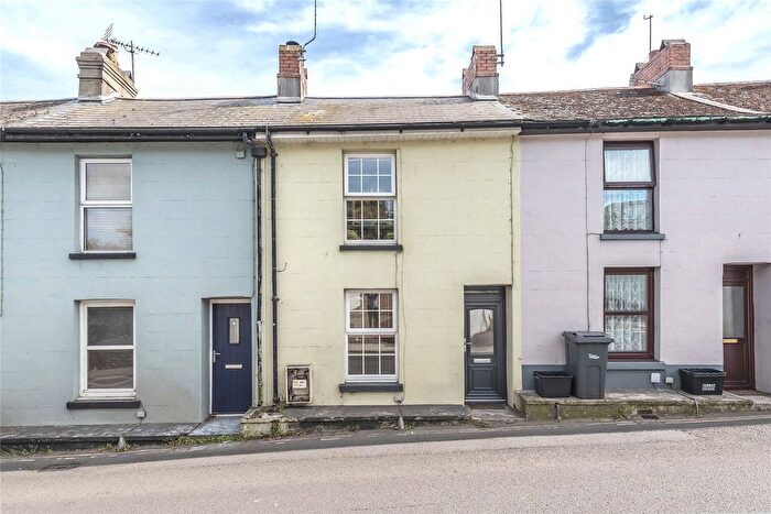 2 Bedroom Cottage For Sale In Burton Street, Brixham, Devon, TQ5