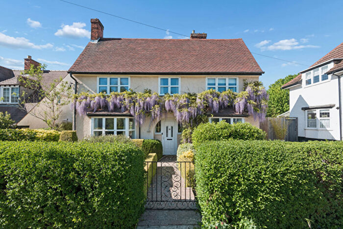3 Bedroom Detached House For Sale In Hillshott, Letchworth Garden City, SG6