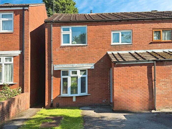 3 Bedroom End Of Terrace House For Sale In Cornwall Road, Rubery, Rednal, B45