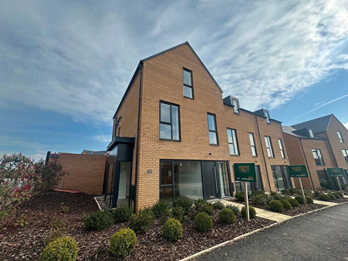 4 Bedroom End Of Terrace House To Rent In Harpers Manor, Roman Road, Little Stanion, NN18