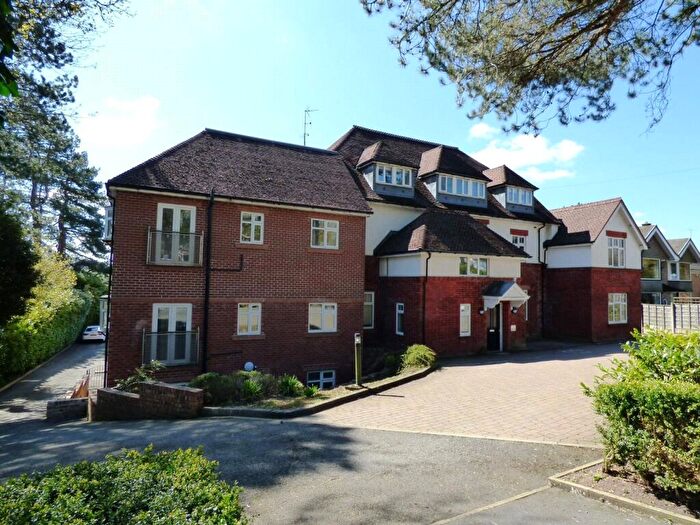 2 Bedroom Flat For Sale In Buxton Road West, Disley, Stockport, Cheshire, SK12