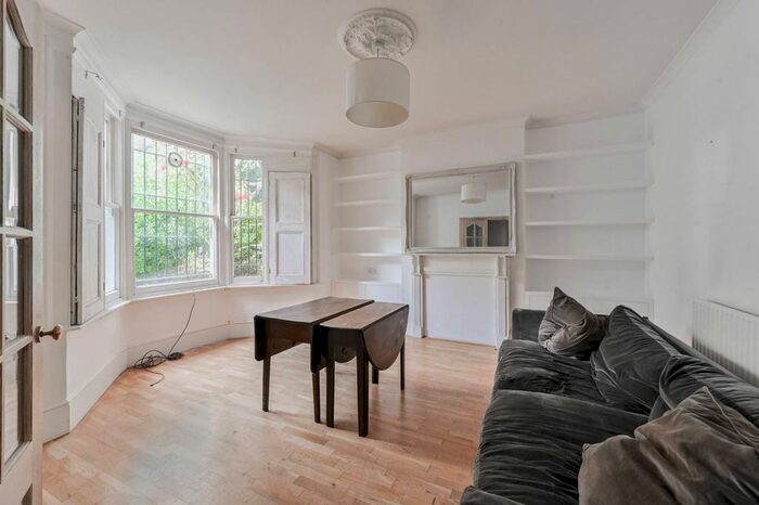 1 Bedroom Flat To Rent In Ferntower Road, Islington, London, N5