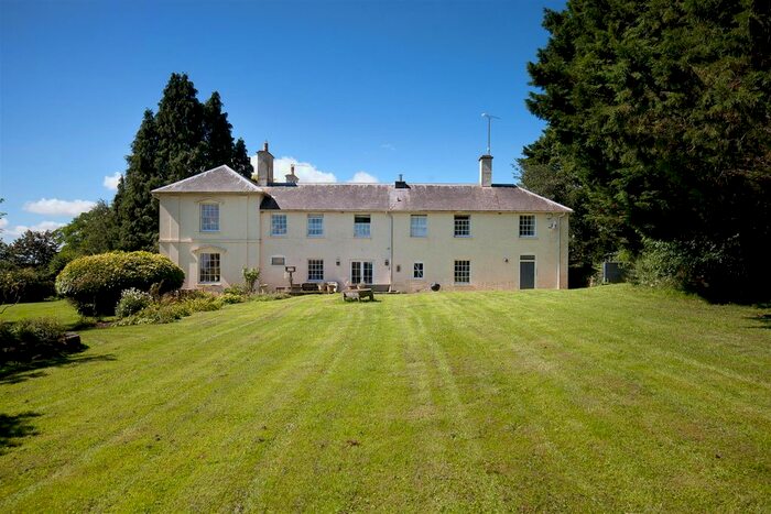 7 Bedroom Country House For Sale In Bugley, Gillingham, SP8