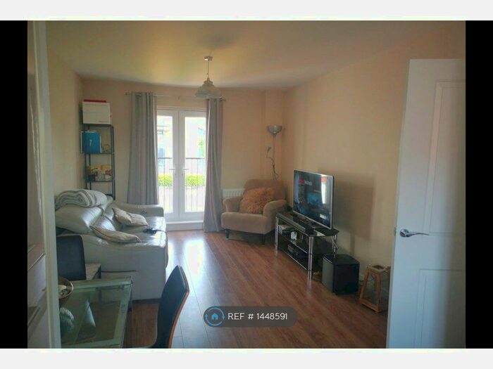 2 Bedroom Flat To Rent In Calliper House, Sittingbourne, ME10