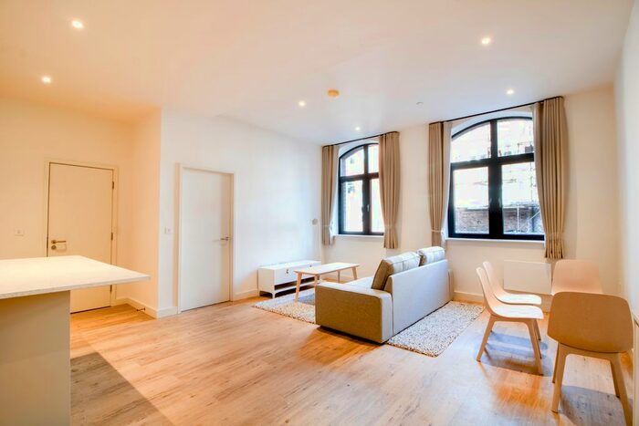 1 Bedroom Flat To Rent In York Place, Leeds, LS1