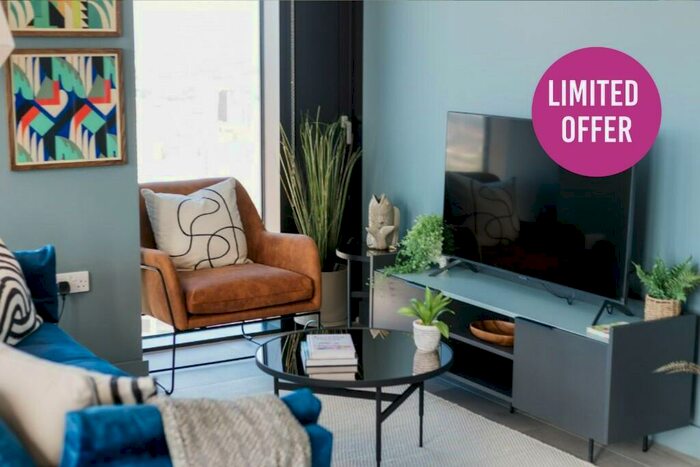 2 Bedroom Apartment To Rent In Broad Street, Birmingham, B15